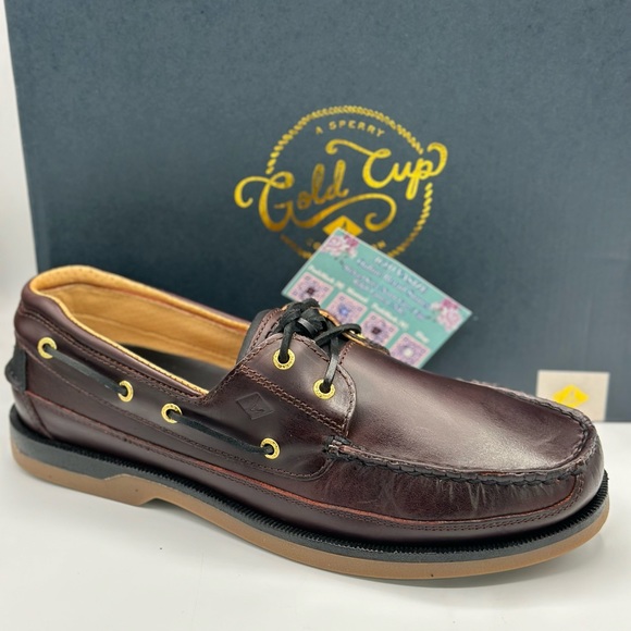 SPERRY GOLD CUP AUTHENTIC MAKO 2-EYE BOAT SHOES - Picture 1 of 9